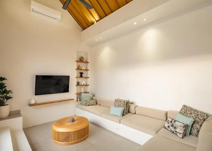 Arkara - Just 10 Minutes Walk To The Seminyak