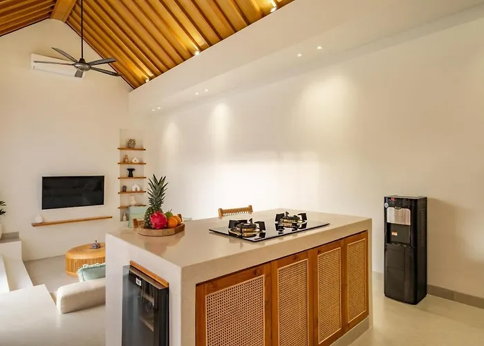 Villa Arkara - Just 10 Minutes Walk To The *