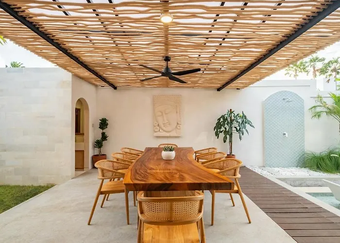 Villa Arkara - Just 10 Minutes Walk To The *