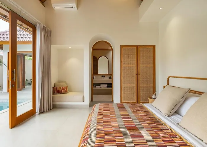 Villa Arkara - Just 10 Minutes Walk To The *